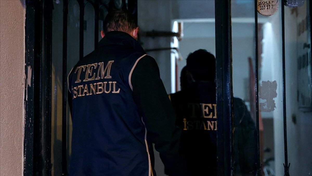 İstanbul merkezli FETÖ operasyonu: 27 gözaltı kararı