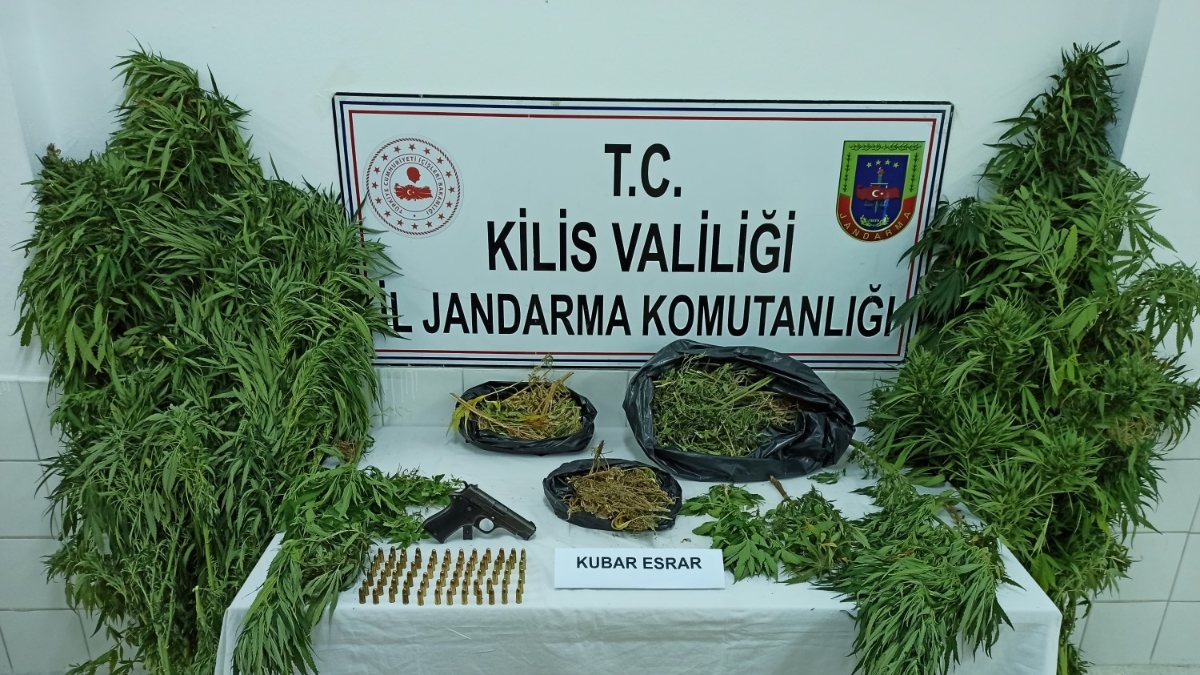 Kilis’teki uyuşturucu operasyonu: 2 tutuklu