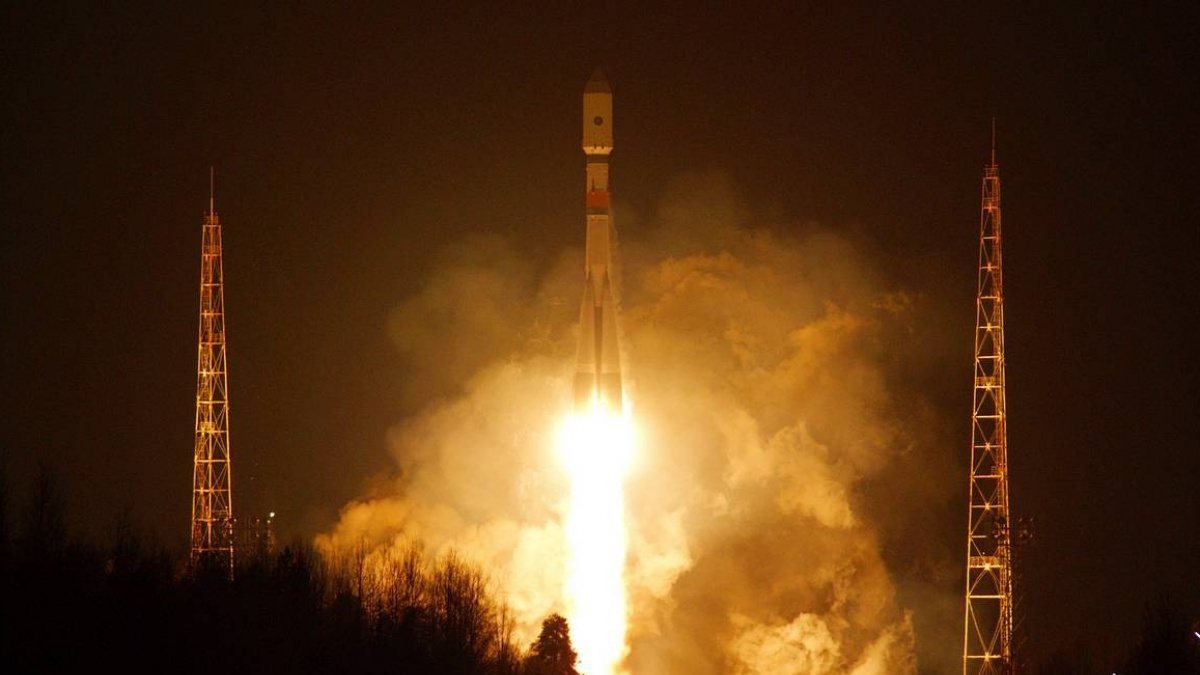 Rus ordusuna iletişim sağlayacak uydu fırlatıldı