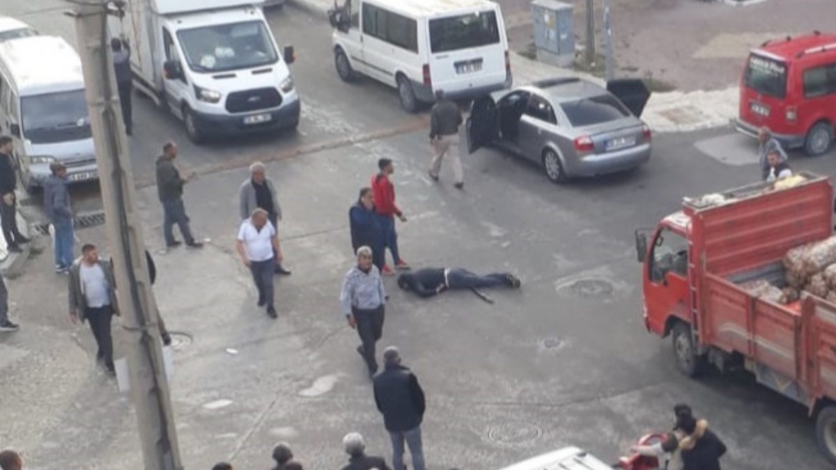 Çorum'da sokakta tartışan iki kardeşten biri öldü