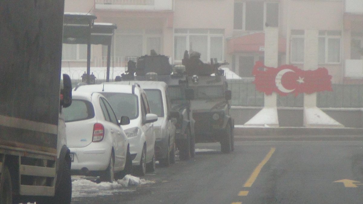 Kars'ta PKK/KCK operasyonu: 3 gözaltı