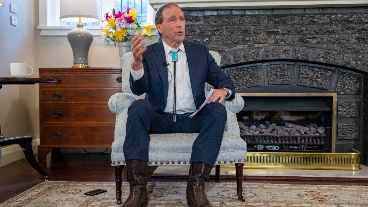 ABD'nin Yeni Zelanda Büyükelçisi, kovboy çizmesi giydi