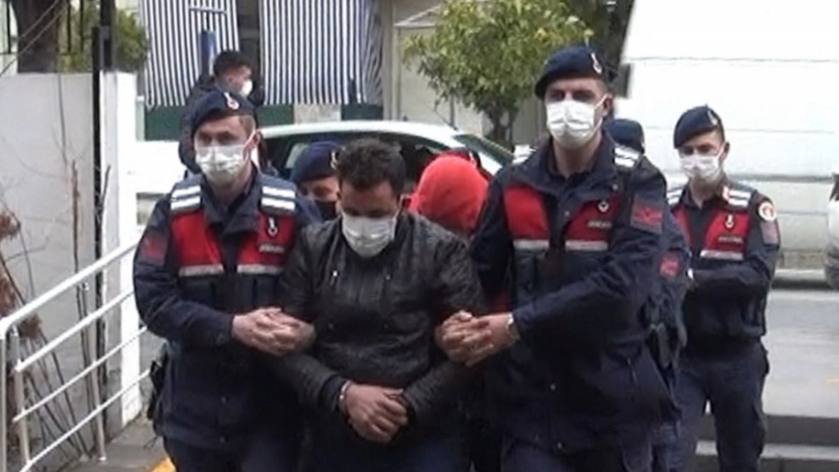 Antalya'da hırsızlıktan yakalanan şahıs, uyuşturucudan tutuklandı 