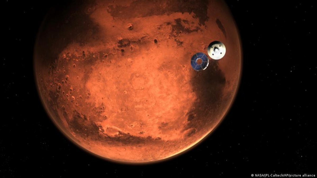 Bilim insanlarının Mars'ta su bulma hayali suya düştü