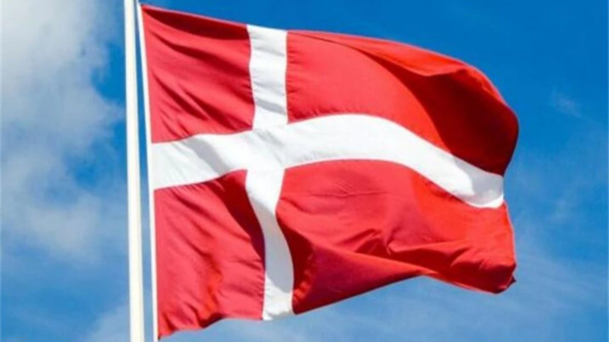 Denmark may ban tobacco products to those born after 2010
