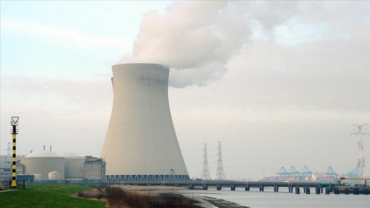 Belgium announces that it will stop closing nuclear power plants