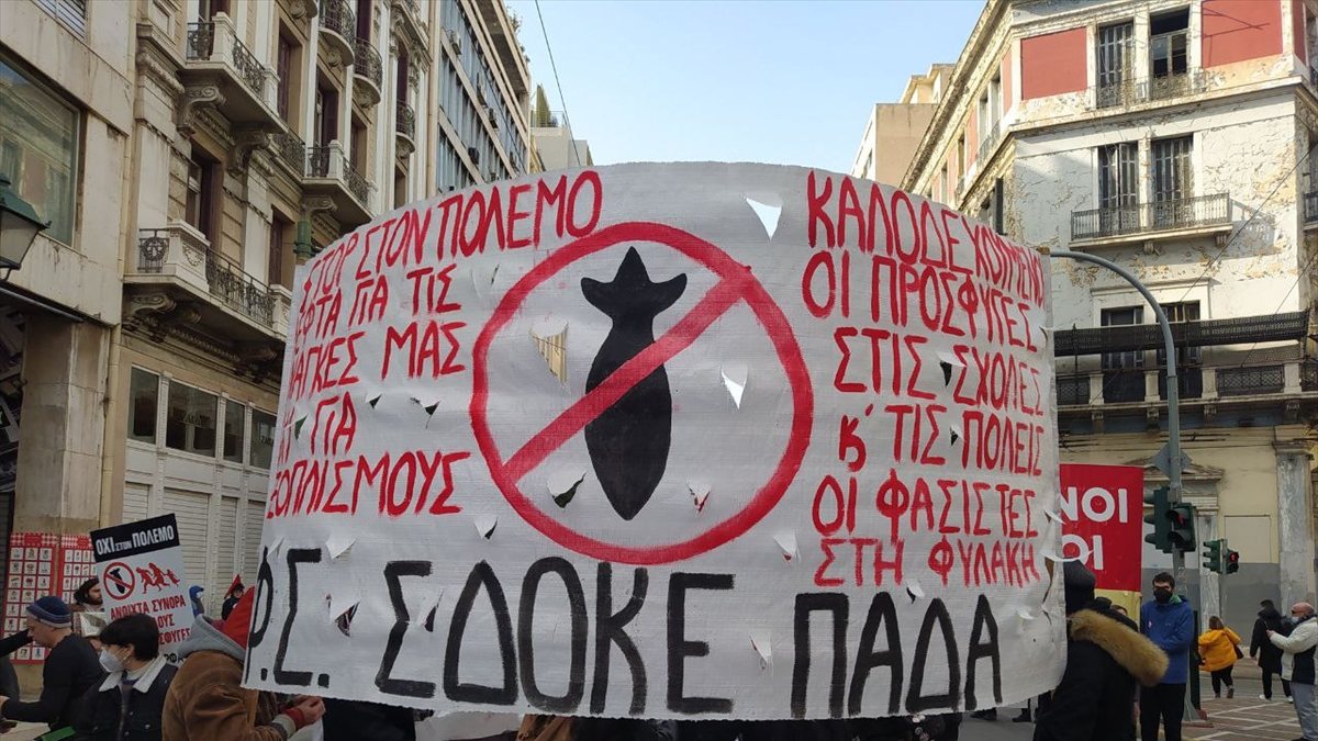 Action against racism and war in Greece