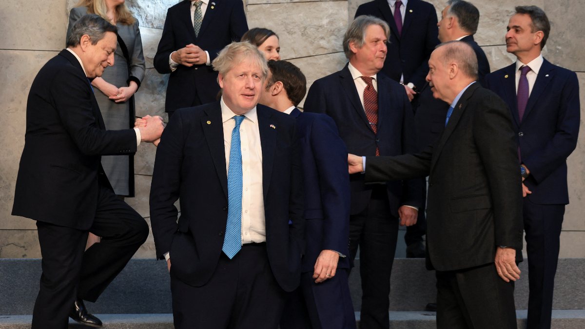 Boris Johnson’s attitude at the NATO Leaders Summit drew attention