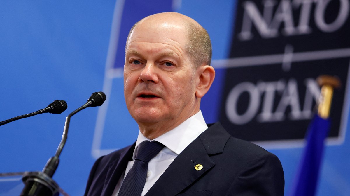 Olaf Scholz opposes peacekeeping and no-fly zone in Ukraine