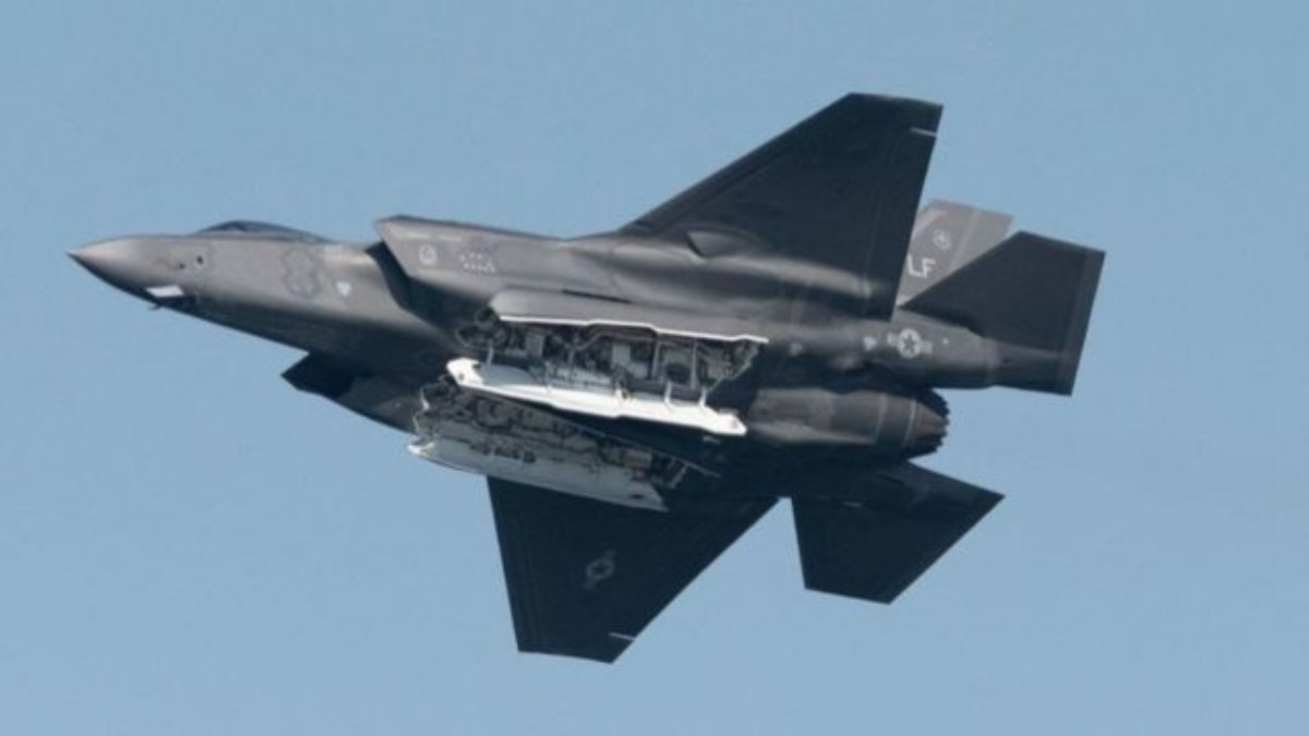 Canada to buy 88 F-35 fighter jets