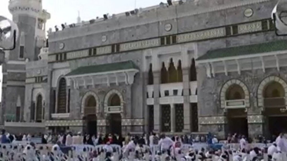 Muslims had iftar in Kaaba Sharif and Masjid an-Nabawi