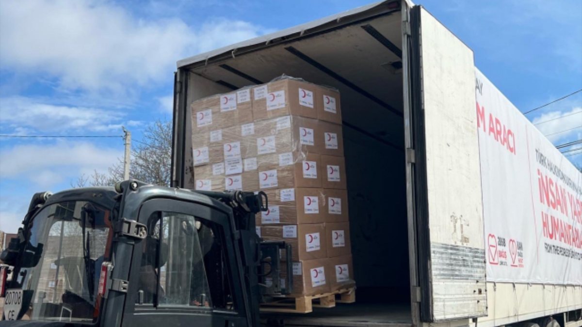 Turkish Red Crescent’s aid trucks arrived in Ukraine