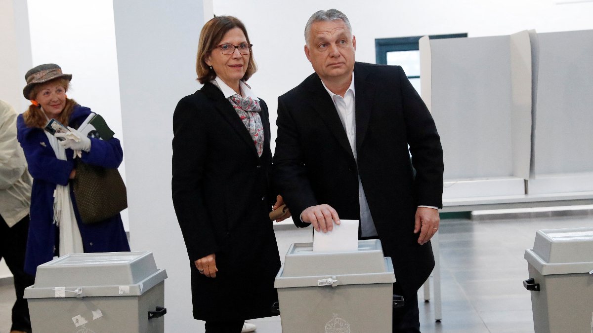Voting begins in Hungary