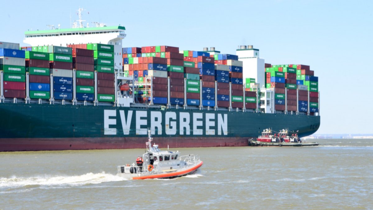 Another ship of the Evergreen has run aground
