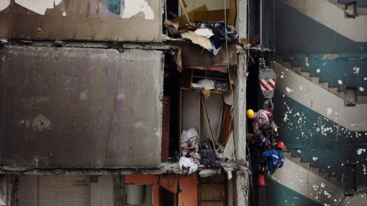 Body of civilians under rubble found in Borodyanka