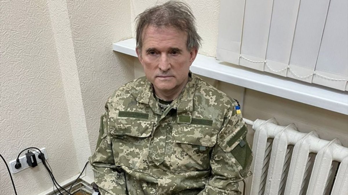Medvedchuk, the main opposition leader criticized for being pro-Russian, is in custody
