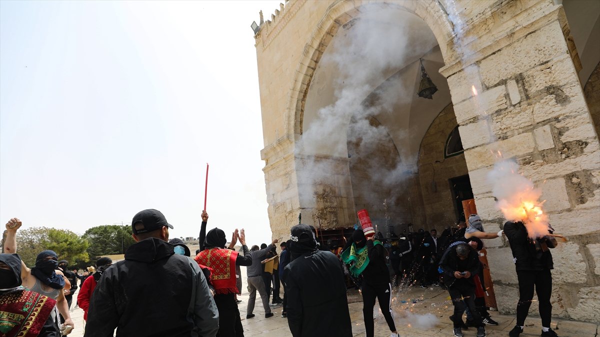 Turkish injured in Masjid Aqsa raid: They shot at everyone