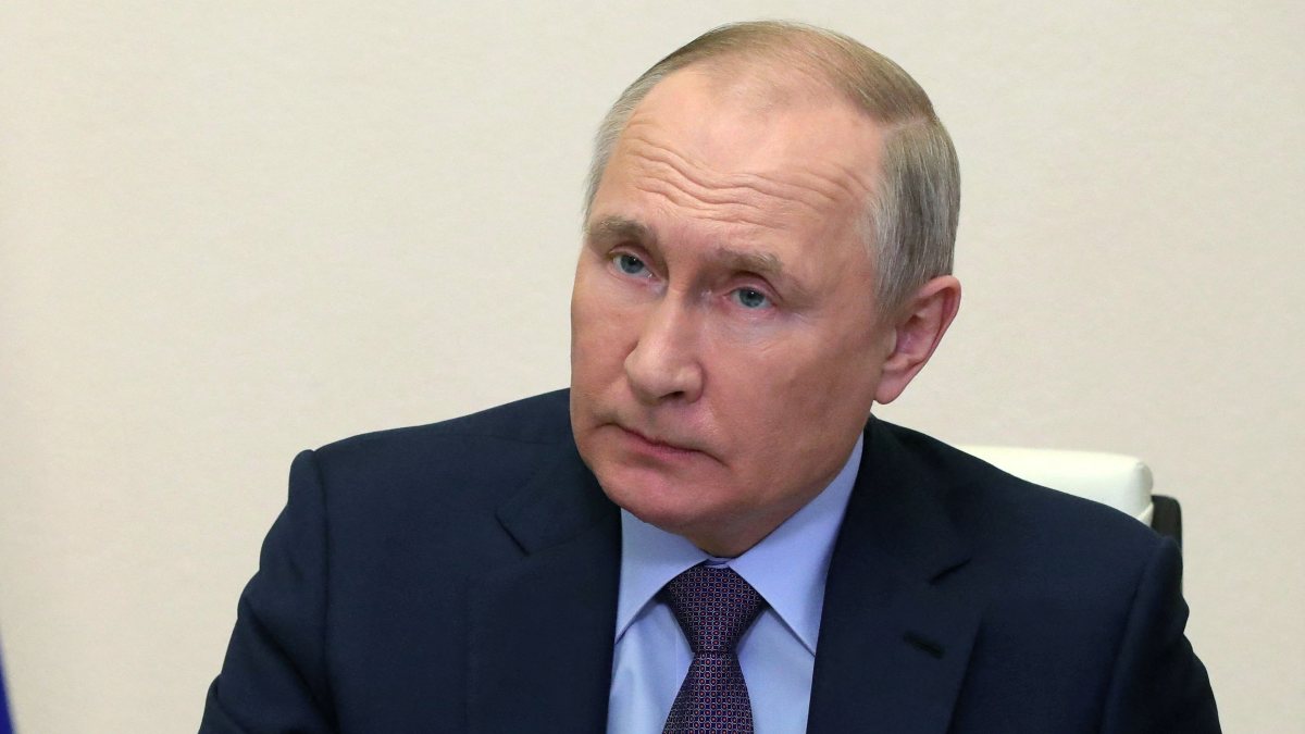 Vladimir Putin: Economic sanctions against Russia have failed