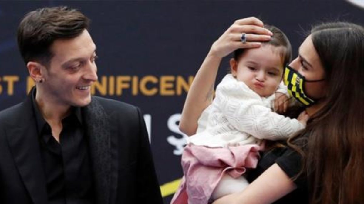 Mesut Özil ikinci kez baba oluyor