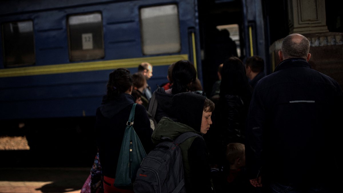 UN: Number of Ukrainian refugees exceeded 5 million