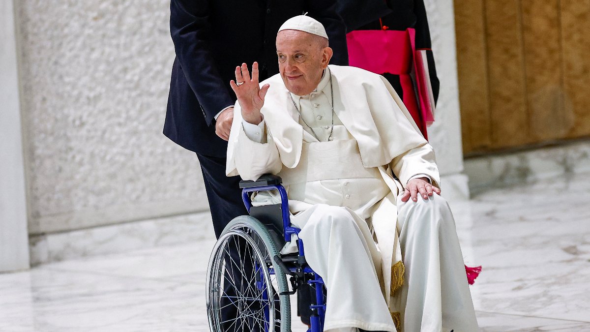 Pope Francis spotted in a wheelchair