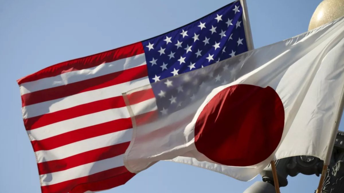 Japan strengthens its military with US support