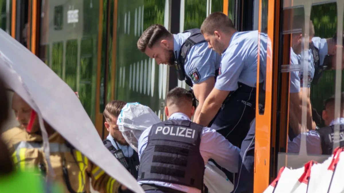 Knife attack on train in Germany