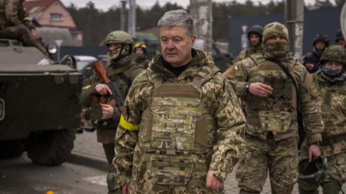 Petro Poroshenko: The army is like my child
