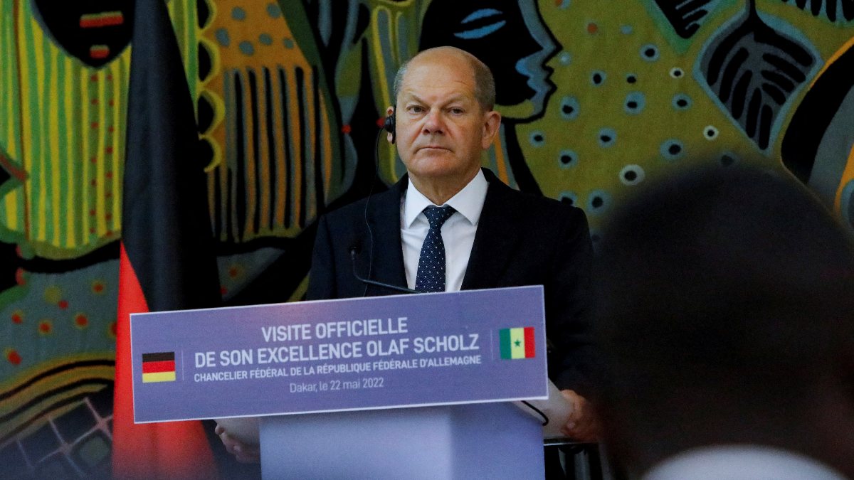Energy message from German Chancellor Scholz in Senegal