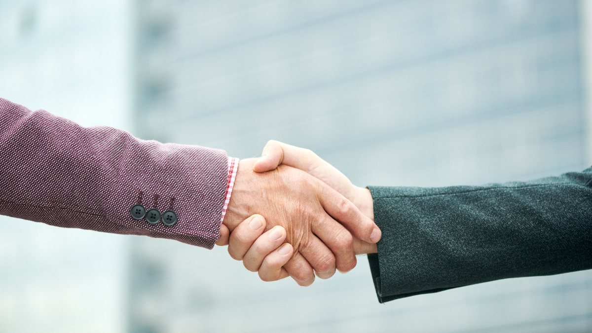 Employee fired for not shaking hands with women in France