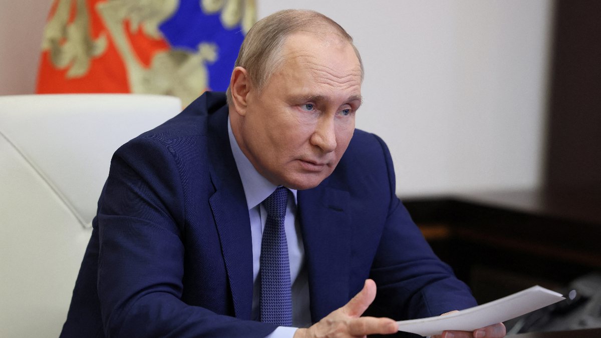 Vladimir Putin: Inflation is under control in Russia