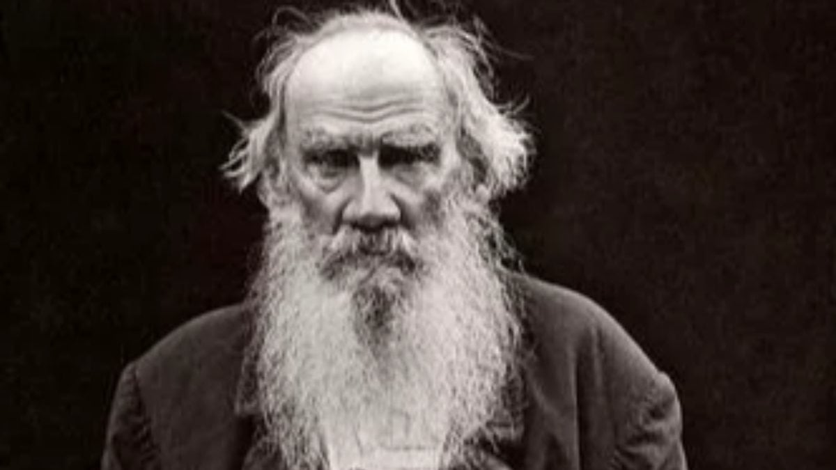 Tolstoy’s work leaves the curriculum in Ukraine