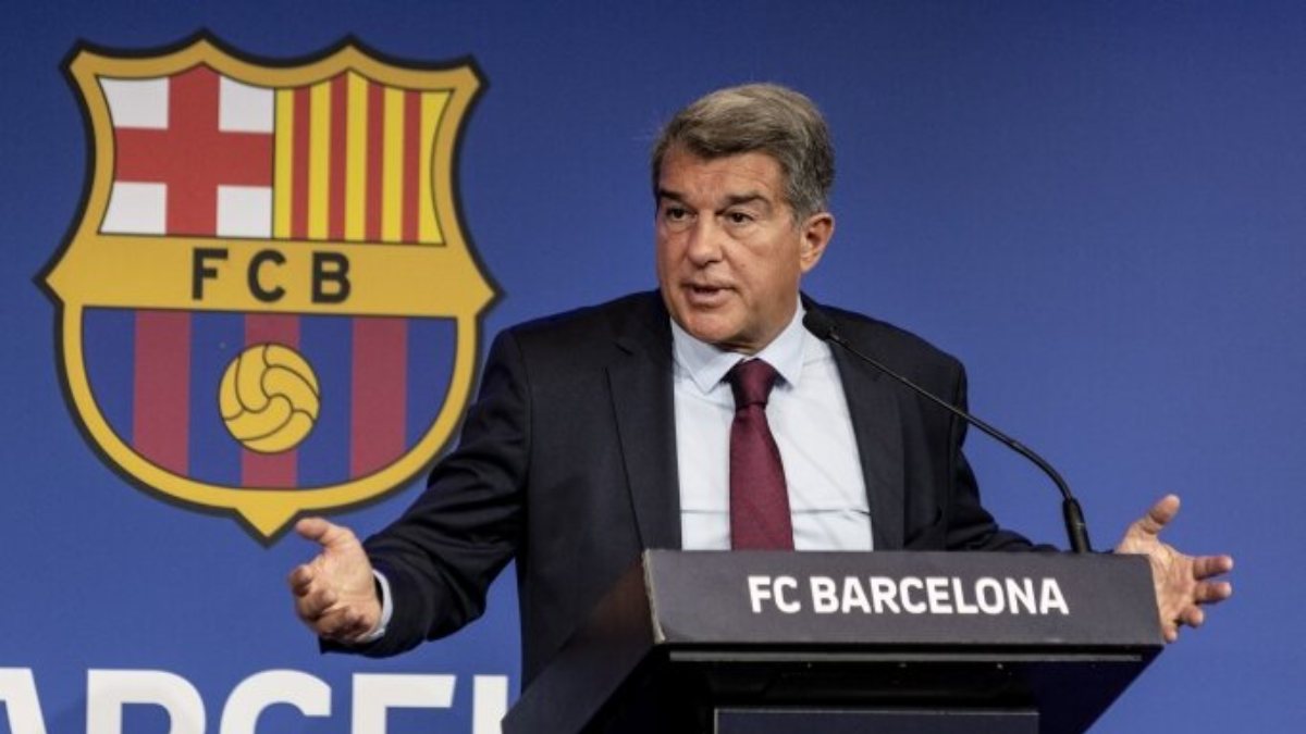 Barcelona acil 500 milyon euro arıyor