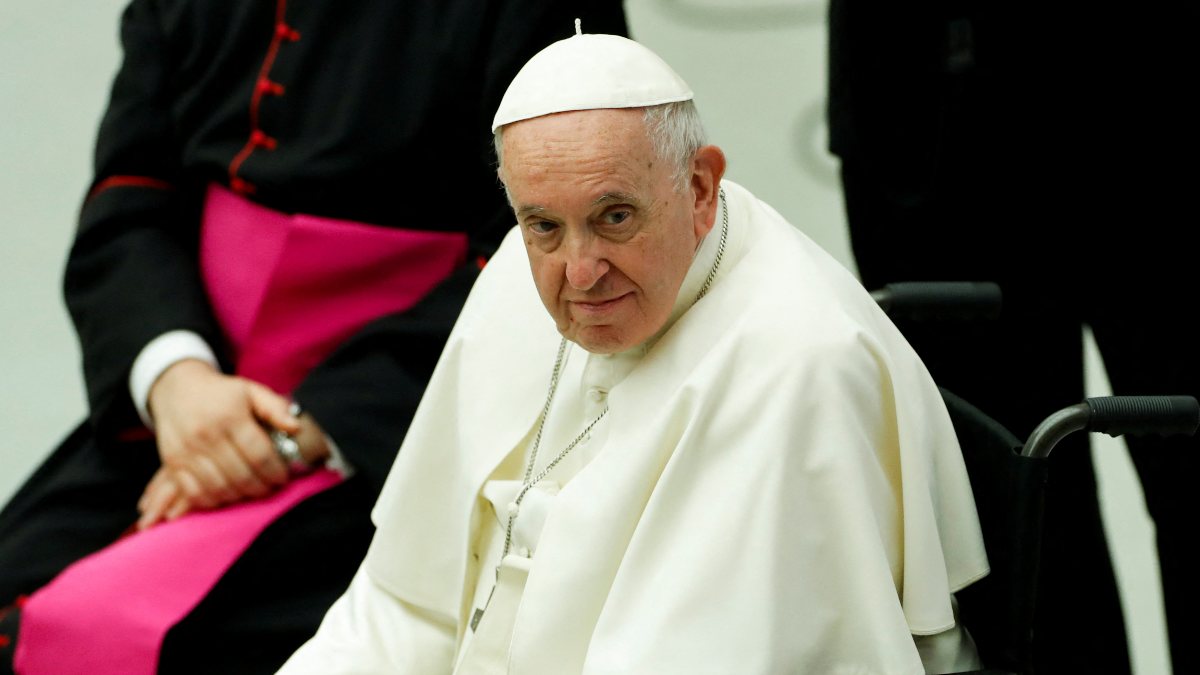 Pope Francis: Ukraine has interests in arms sales