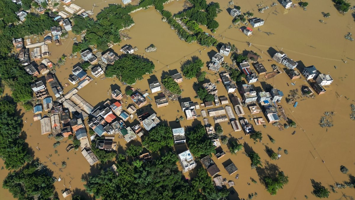 Flood disaster in China brought life to a standstill