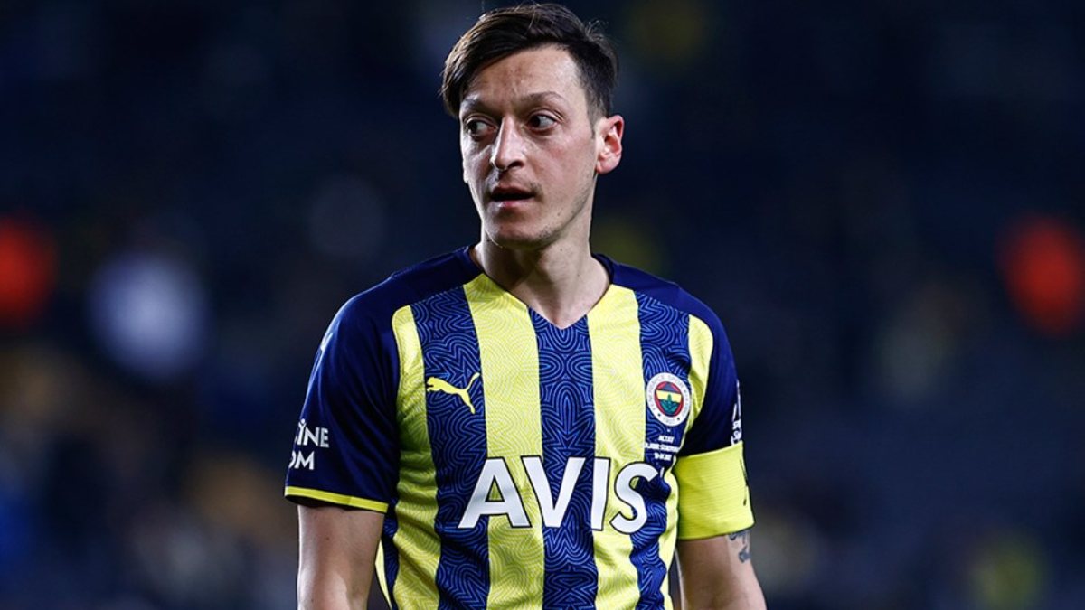 Mesut Özil, Fenerbahçe yönetimi tarafından affedildi mi? 