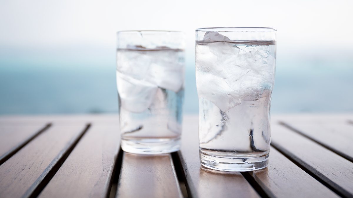 Buzlu su içmeyi hemen bırakın! İşte buzlu sudaki bilinmeyen 10 tehlike 