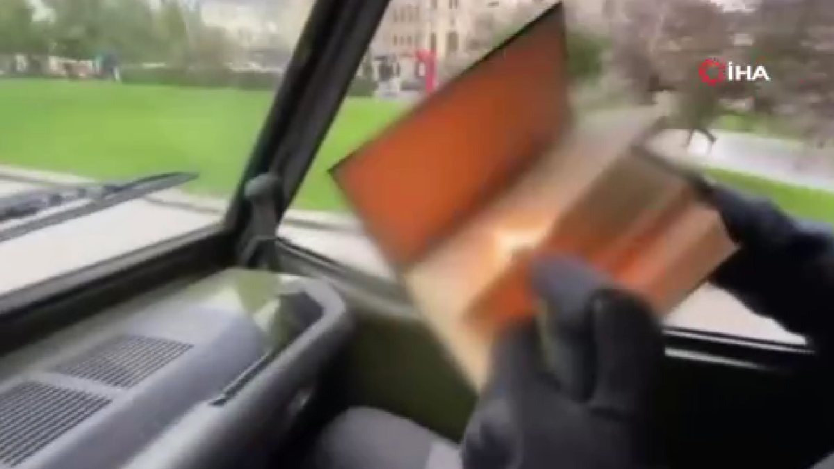 The vehicle of the anti-Islamist who burned the Quran in Norway rolled over