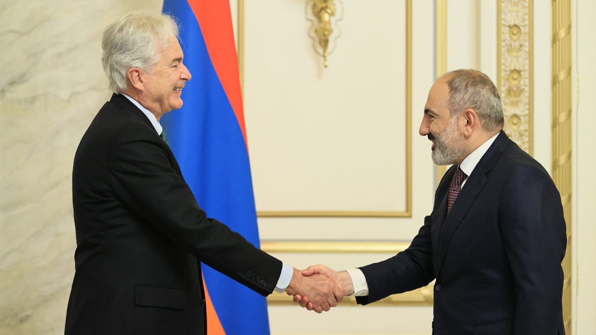 CIA Başkanı Ermenistan'la Türkiye müzakere süreçlerini görüştü