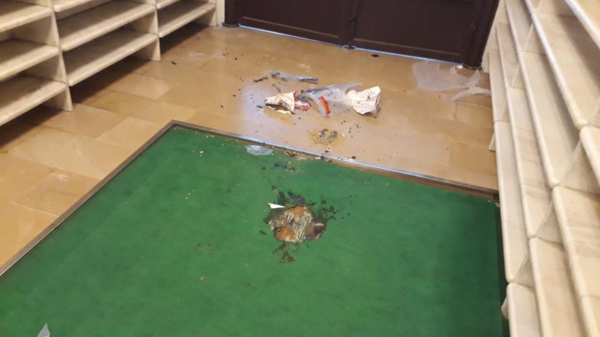 Zonguldak'ta sabıkalı şahıs camiyi yakmaya çalıştı