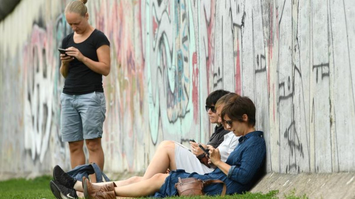 Young population is declining in Germany