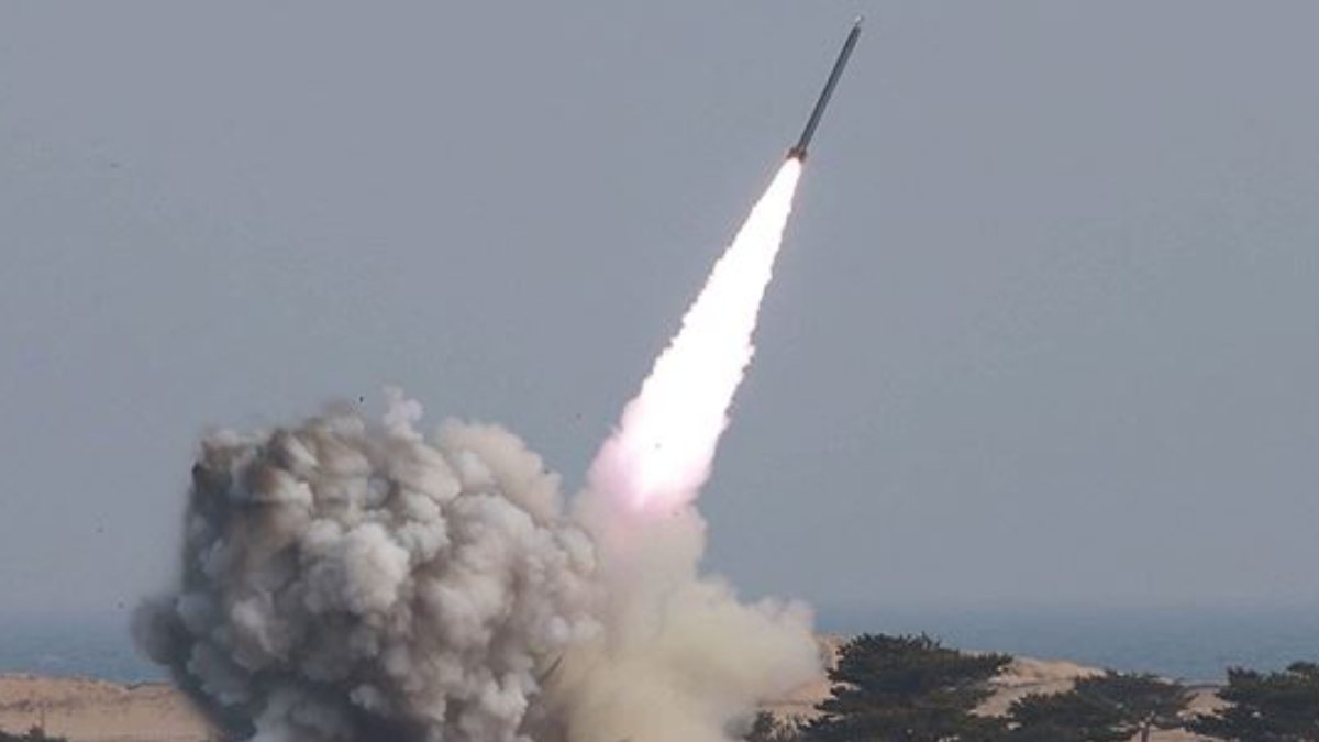 Missiles launched by China fell into Japan’s exclusive economic zone