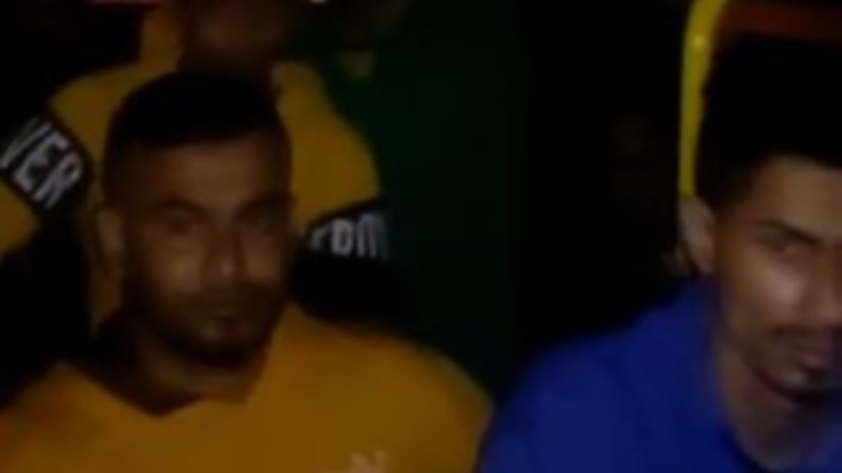 Tekirdağ’da, şehir içi yolcu minibüsünden 22 kaçak göçmen çıktı 