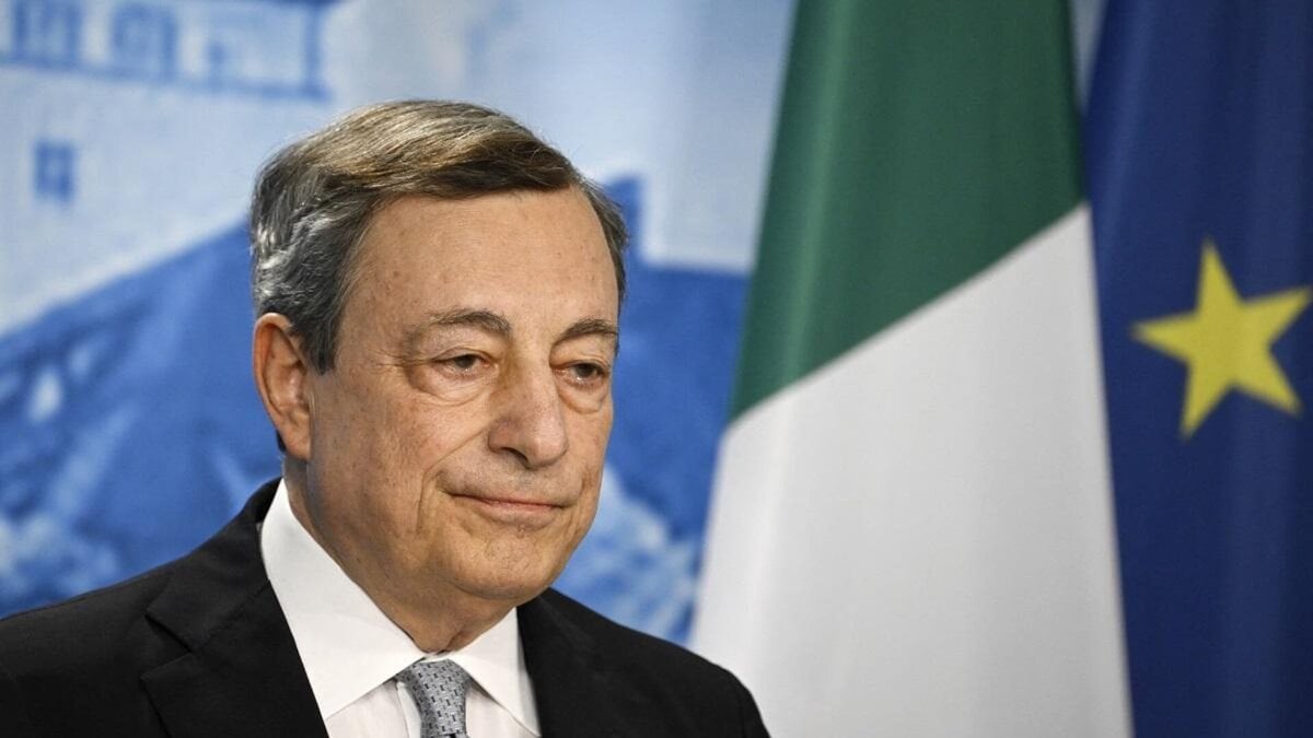 Italian PM Draghi: Ships carrying grain will solve an extraordinary humanitarian crisis