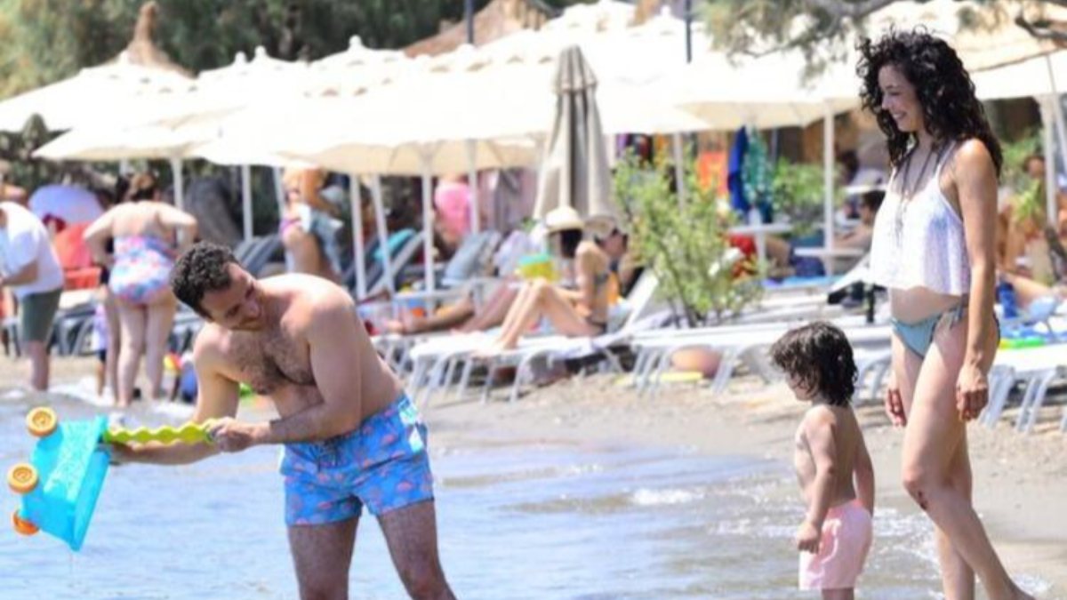 Azra Ak�n, Bodrum'da