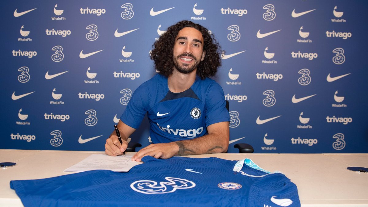 Chelsea, Cucurella'yı kadrosuna kattı