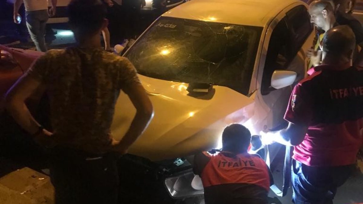 Zonguldak'ta iki araç çarpıştı: 2 yaralı