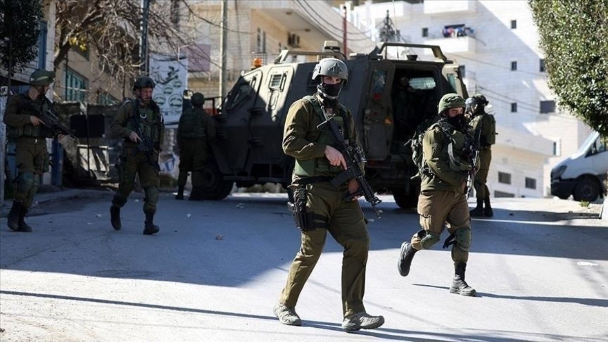 Palestinian shot by Israel with live ammunition dies