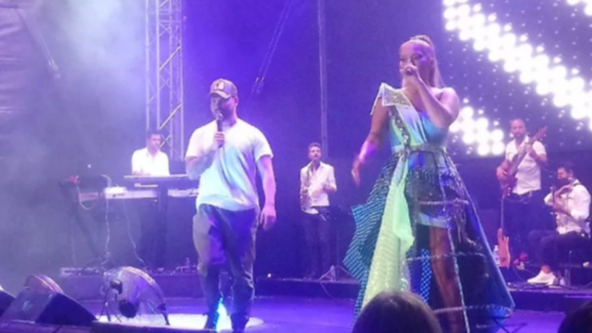 Sinan Akçıl: Demet Akalın'ı sevmeyen bizden değildir