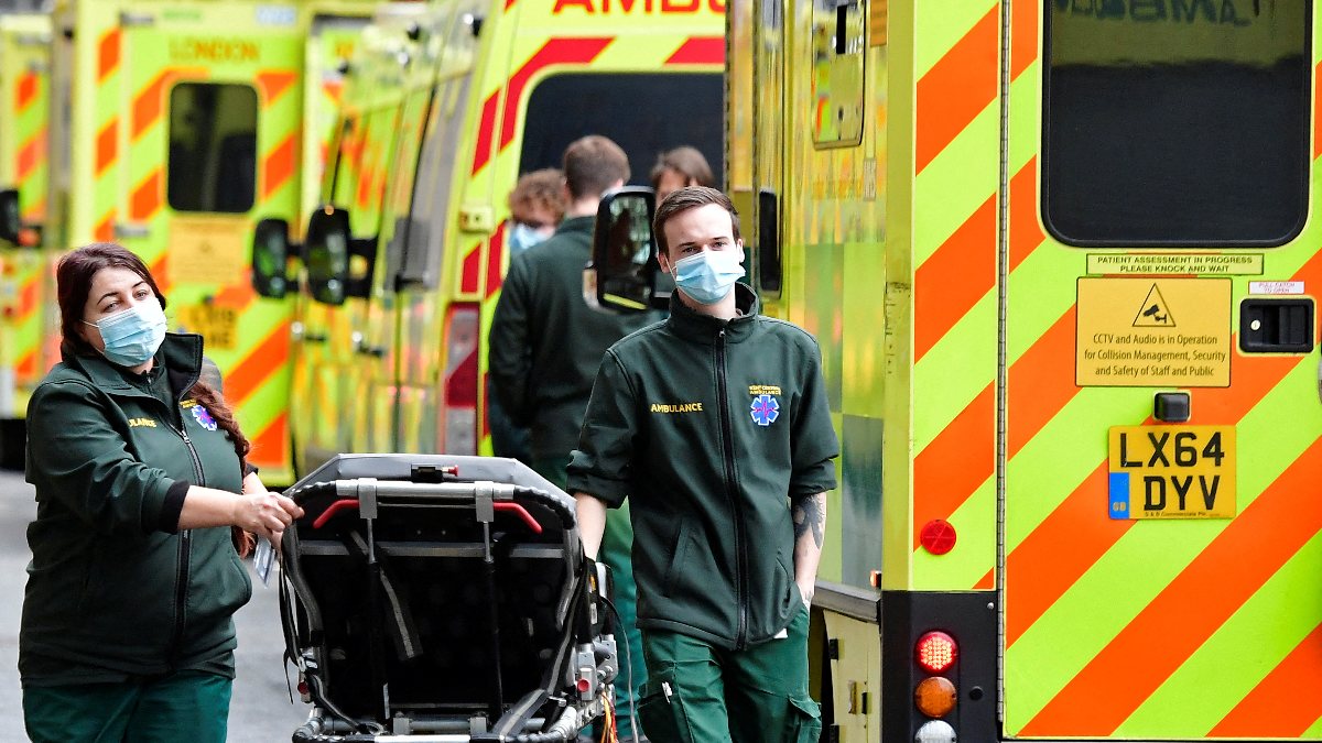 Ambulance waiting time of patients in England is 1 hour